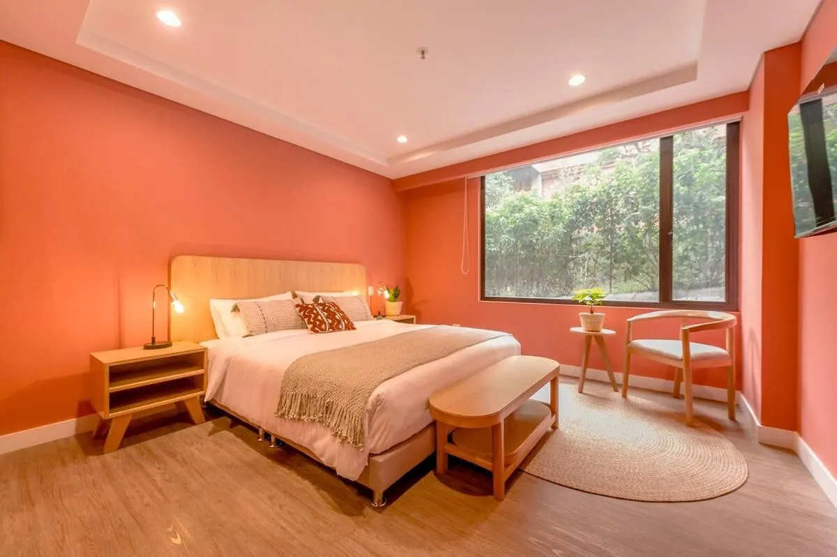 Room Modern Elegance Just Steps From El Tesoro 306 location
